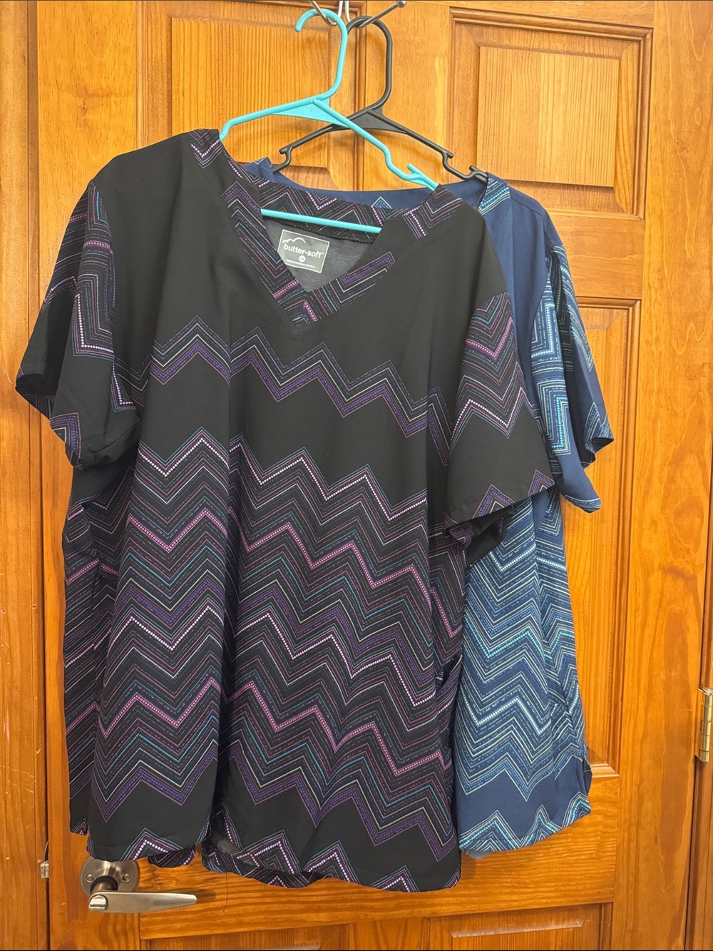 Butter-Soft Scrubs 2 pack Women's Chevron V-Neck Scrub Tops